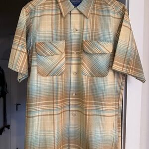 Pendleton Short sleeve board shirt size medium shortsleeved